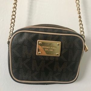 Michael Kors crossbody bag